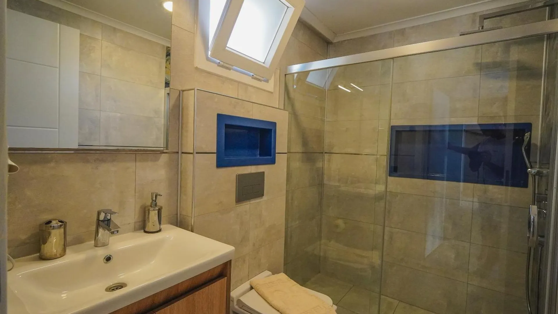 Villa Pelit - 4 Yatak Odali Saunali Havuzlu Villa Fethiye